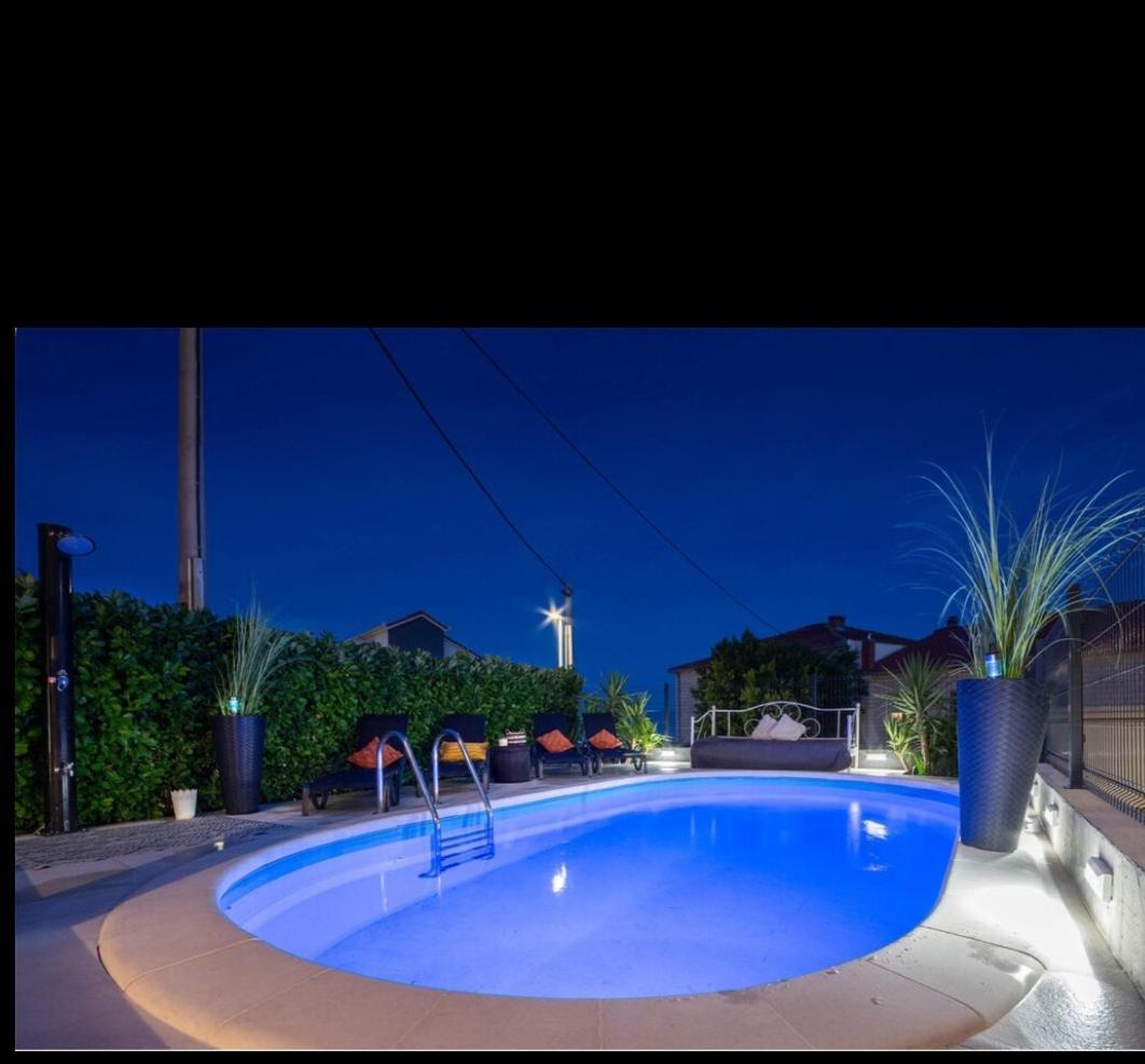 Apartments Villa 9 Podstrana Exterior foto
